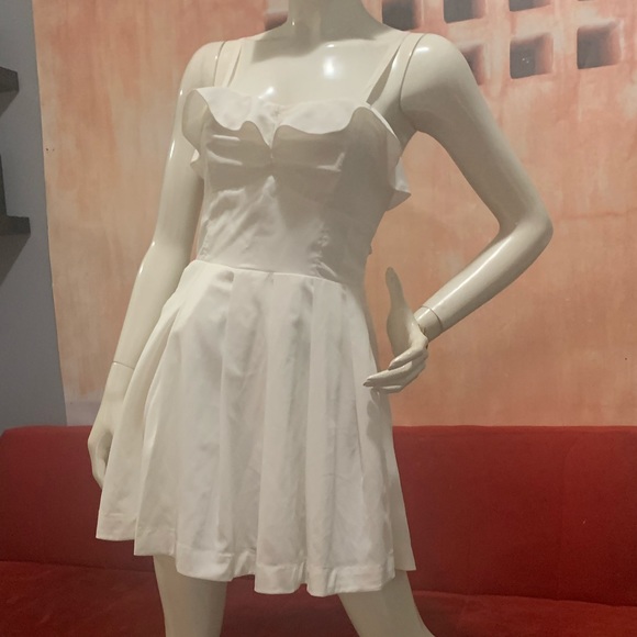 White fit and flare 2be Bebé dress - Picture 1 of 6